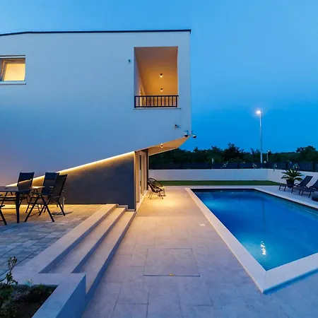 Fortunata Villa